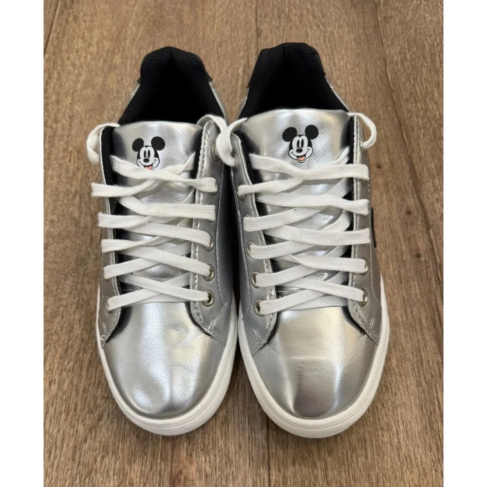 Aldi Disney Mickey Mouse Metallic Silver‎ Black Sneakers Size 8